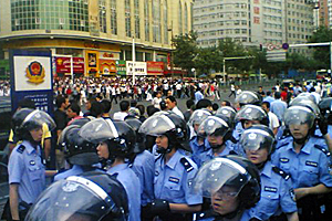 Массовые беспорядки уйгуров в Китае.