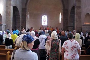 Во французском городе Эшо отметили православный праздник святых Веры, Надежды, Любови и Софии/